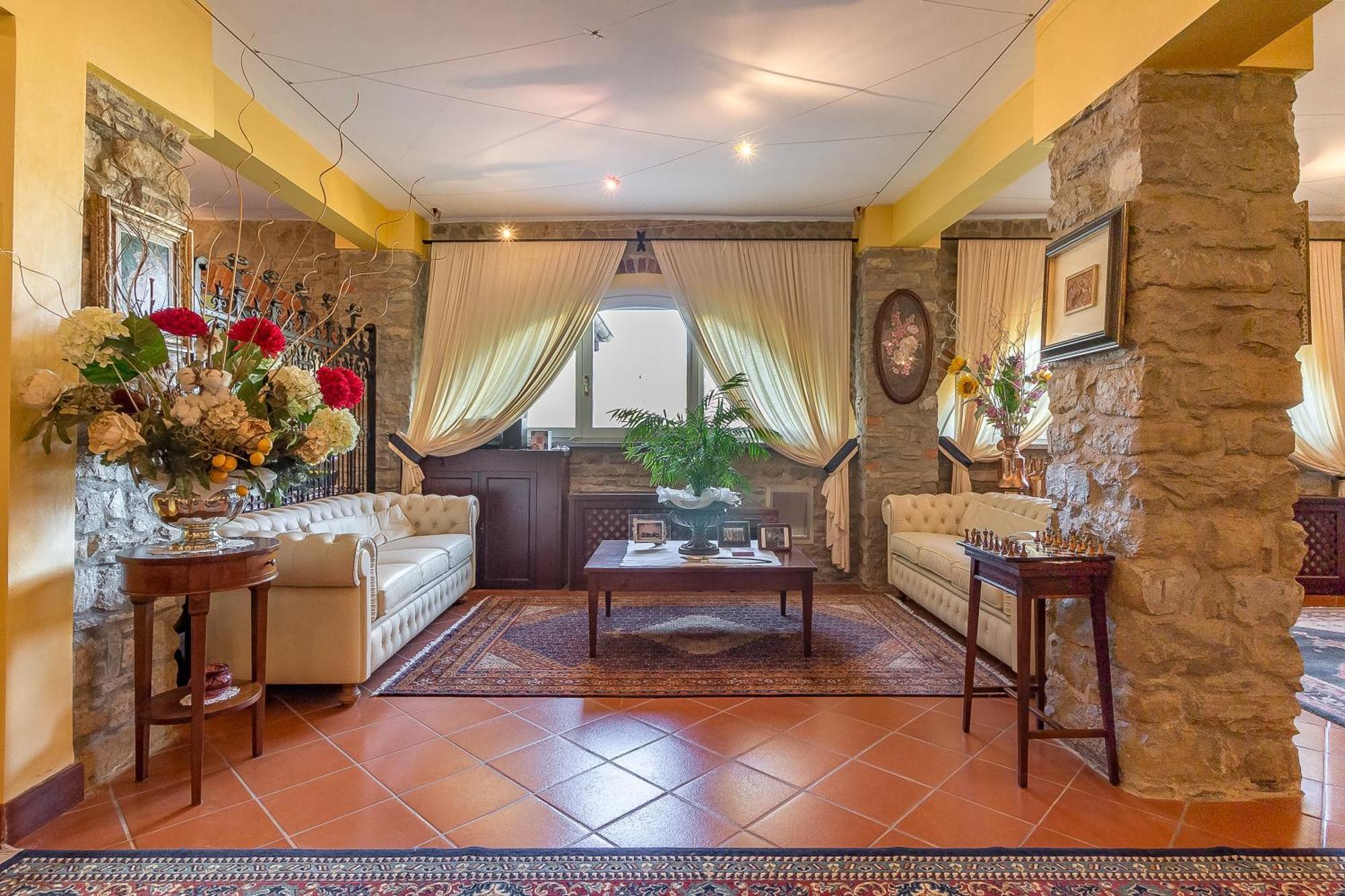 Tenuta Pian D'Attesio - Agriturismo Castelletto Soprano Екстер'єр фото